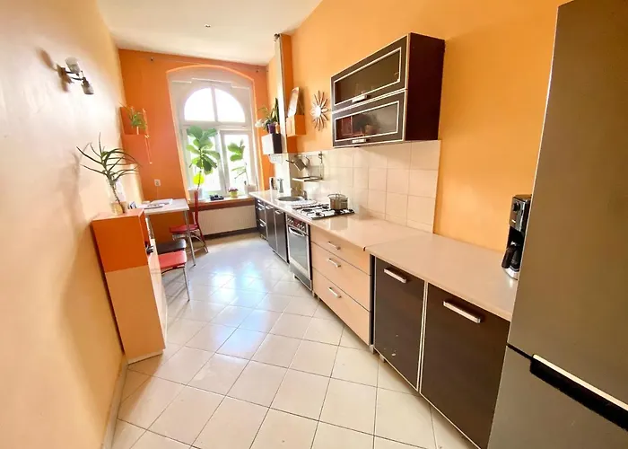 W Centrum Wroclawia W Kamienicy * 브로츠와프