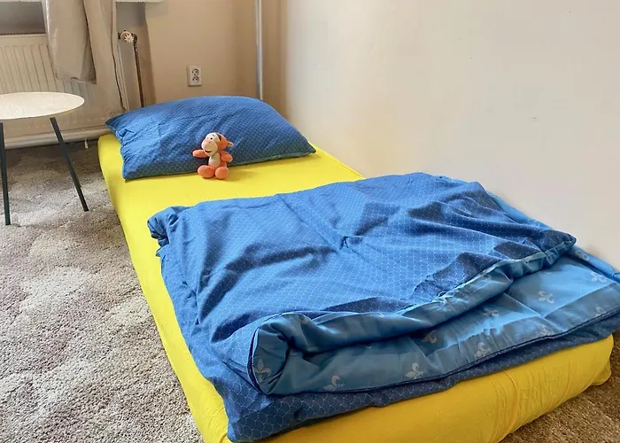 W Centrum Wroclawia W Kamienicy Lägenhet