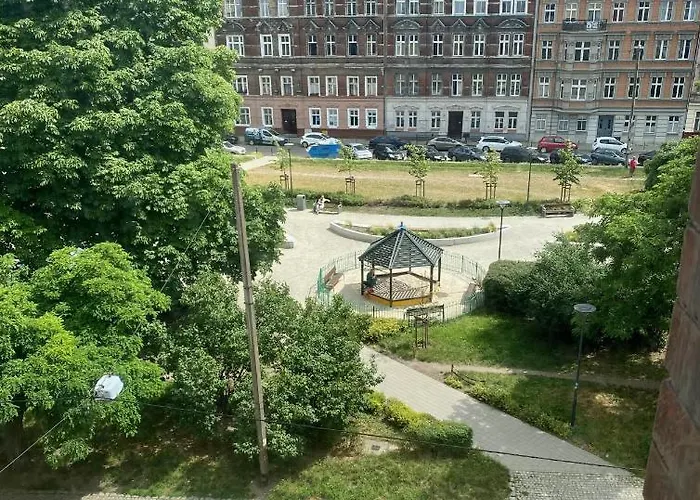 W Centrum Wroclawia W Kamienicy Wrocław